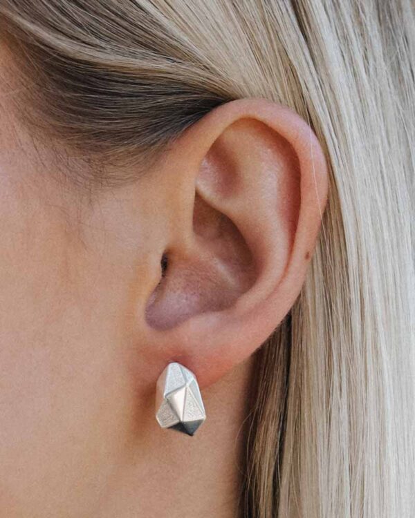 Arktis-pin-earring-Silver